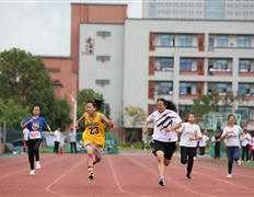 校運(yùn)會(huì)攝影大賽優(yōu)秀作品—拼搏(作者:周冠華)